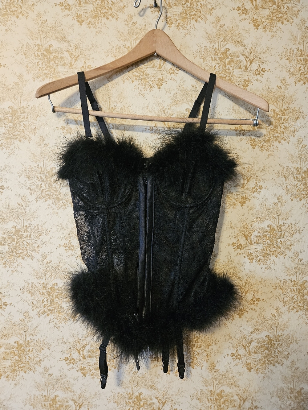 Escante Small Black Feather And Lace Lingerie Top